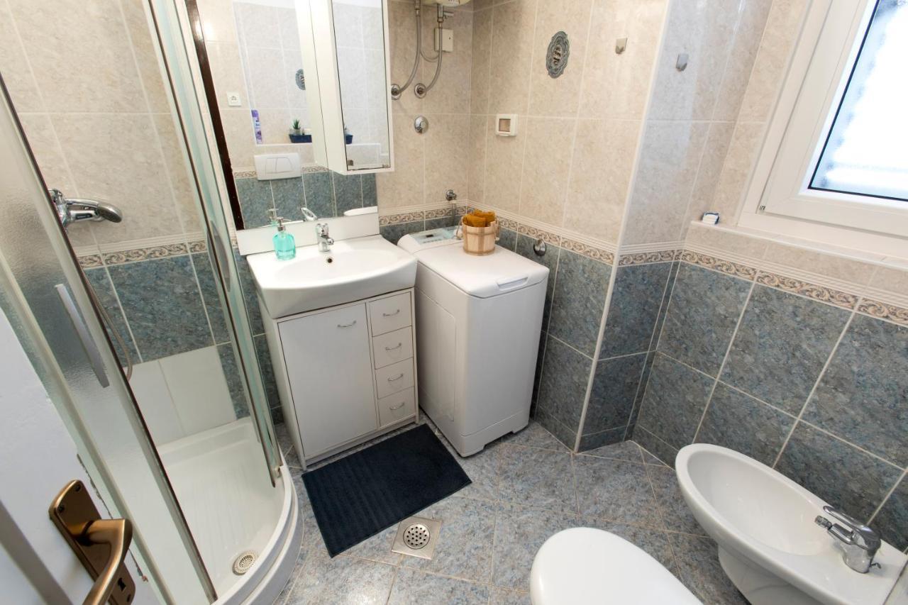 Apartma Rozi Koper Exteriér fotografie